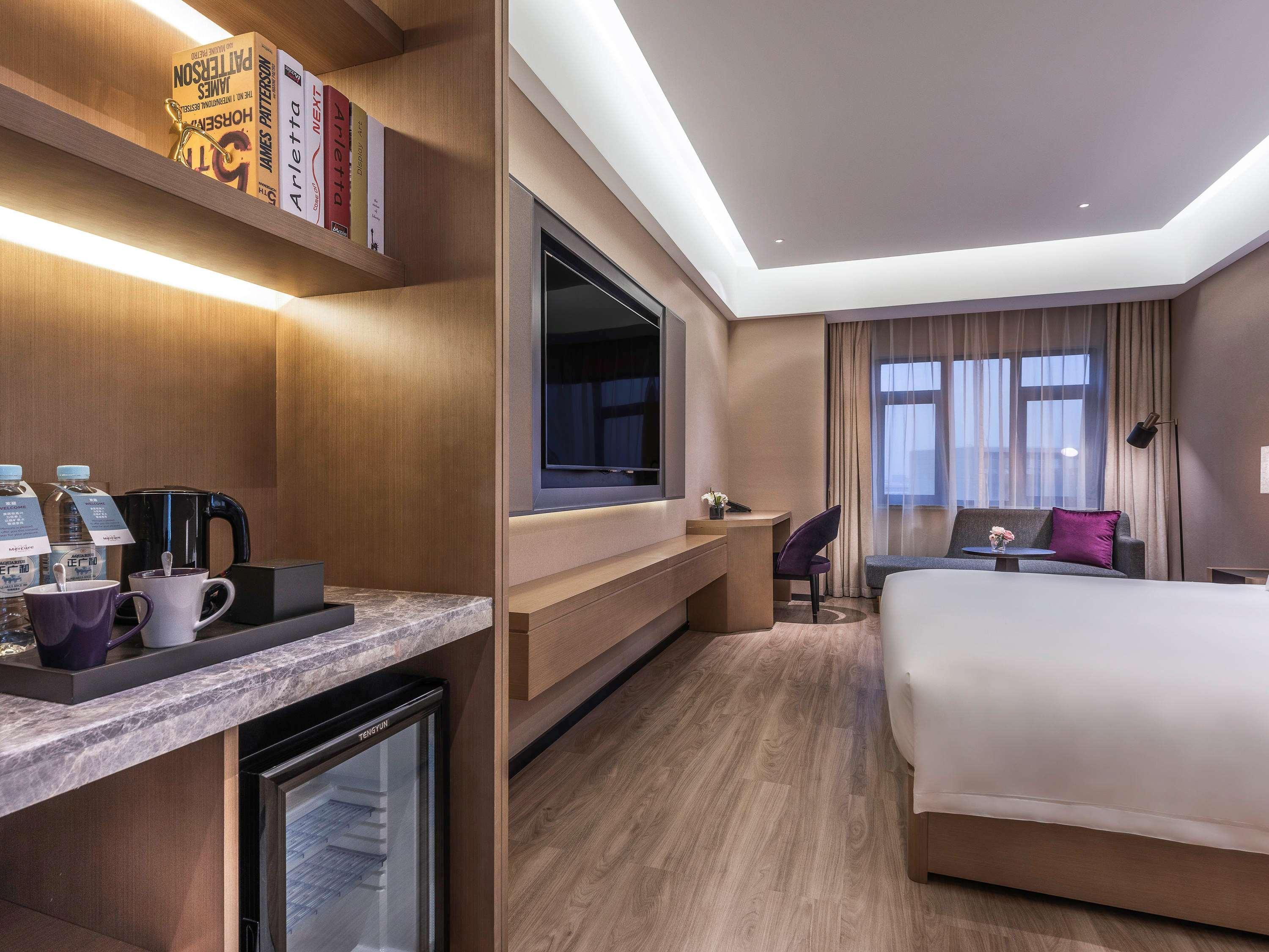 Mercure Shanghai Jiuting エクステリア 写真
