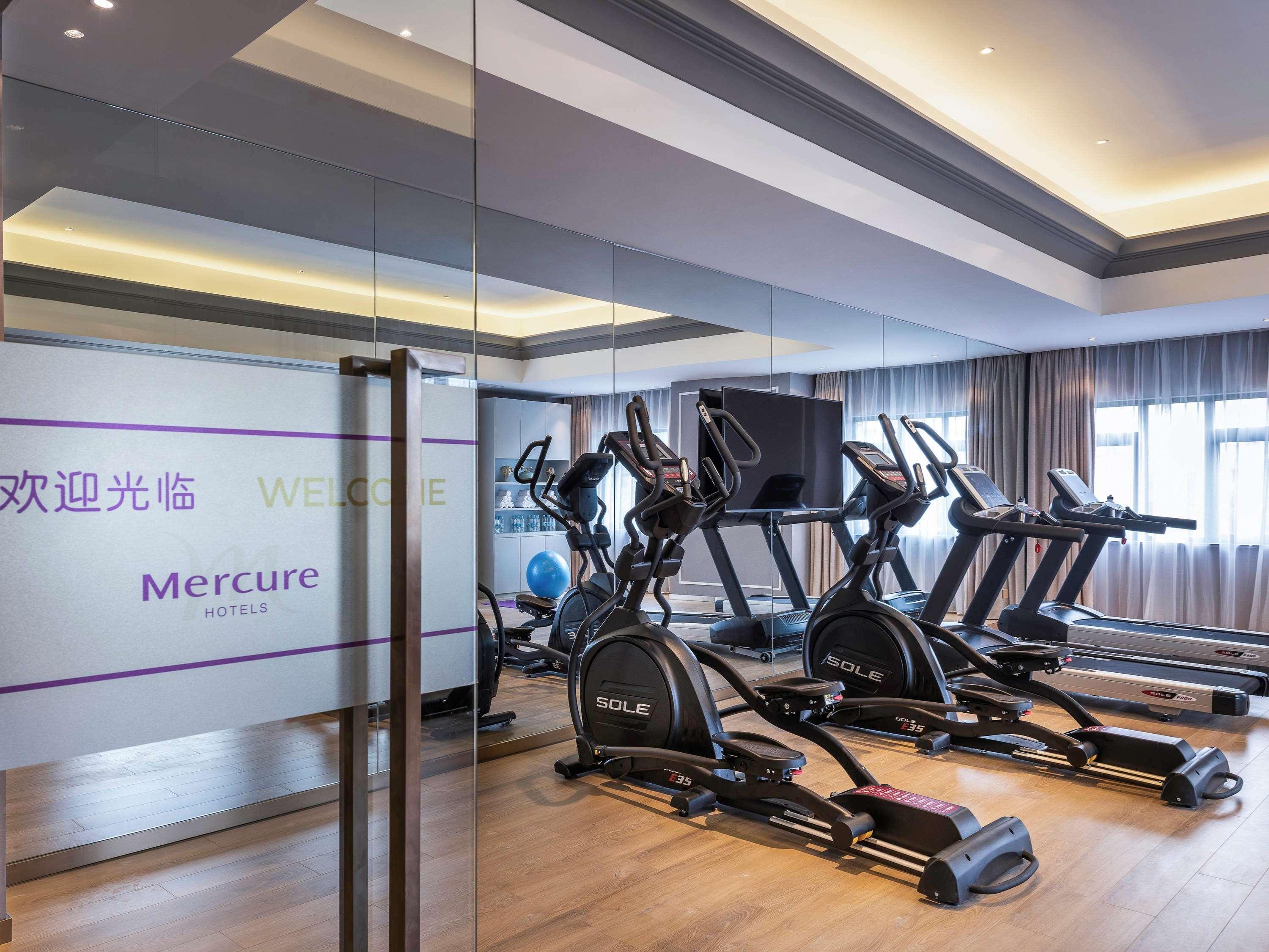 Mercure Shanghai Jiuting エクステリア 写真