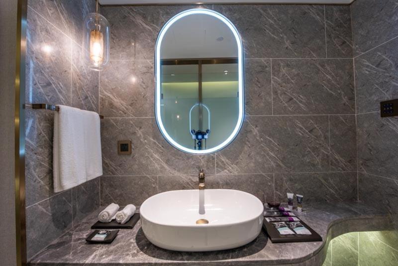 Mercure Shanghai Jiuting エクステリア 写真